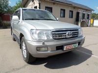    Toyota Land Cruiser 100