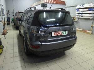    Mitsubishi Outlander XL
 