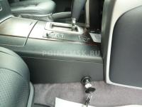 Установка бесштыревого блокиратора КПП на автомобиль Toyota Land Cruiser 200